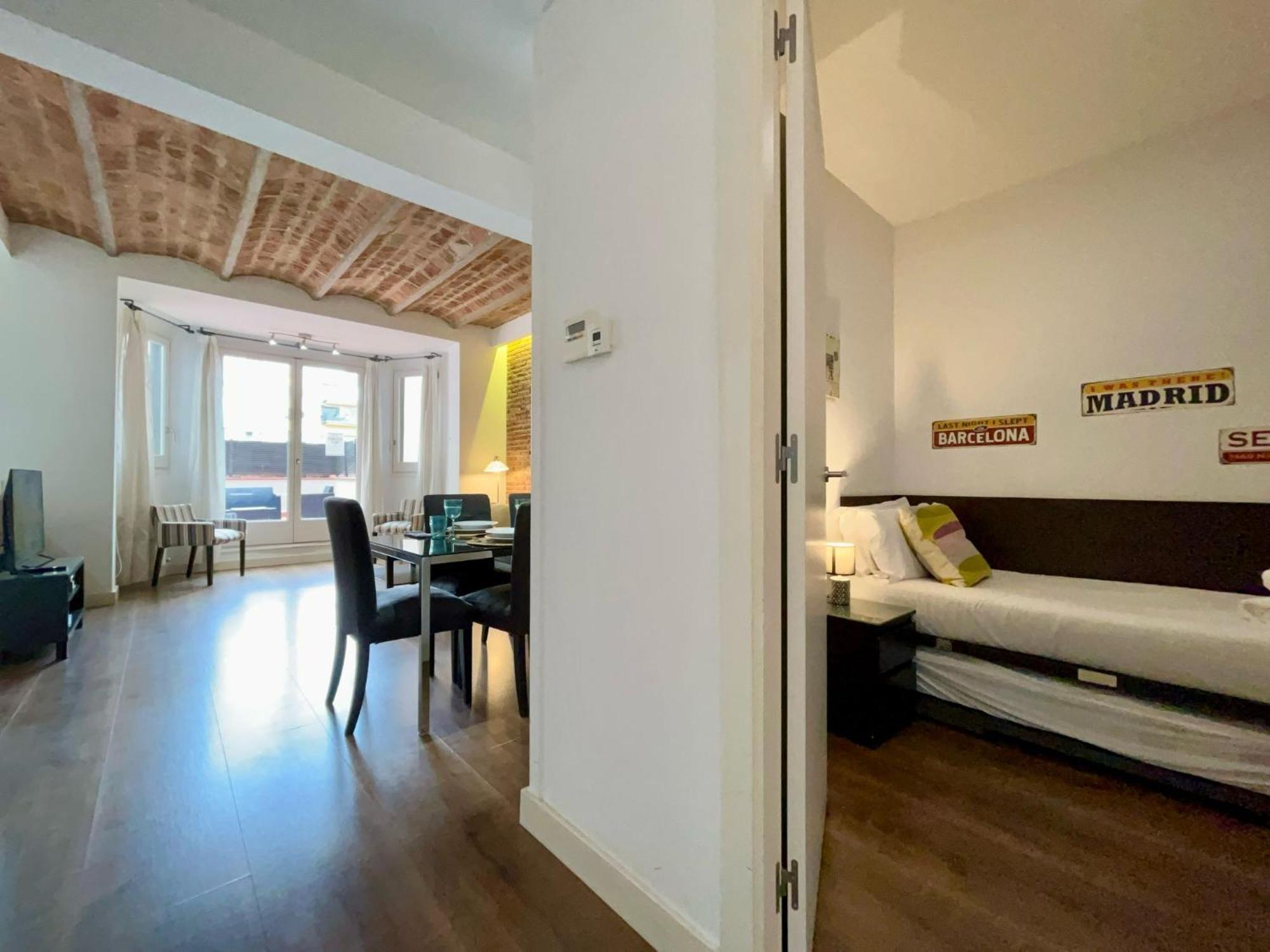 Barcelonaforrent Tucson Suites ภายนอก รูปภาพ